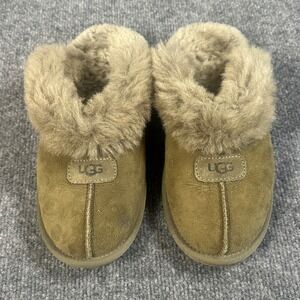 UGG Women's‎ 6 Coquette Sheepskin Slide Slippers Green
